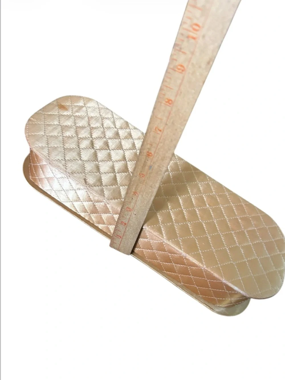 Vintage Gold Quilted Glove Keeper